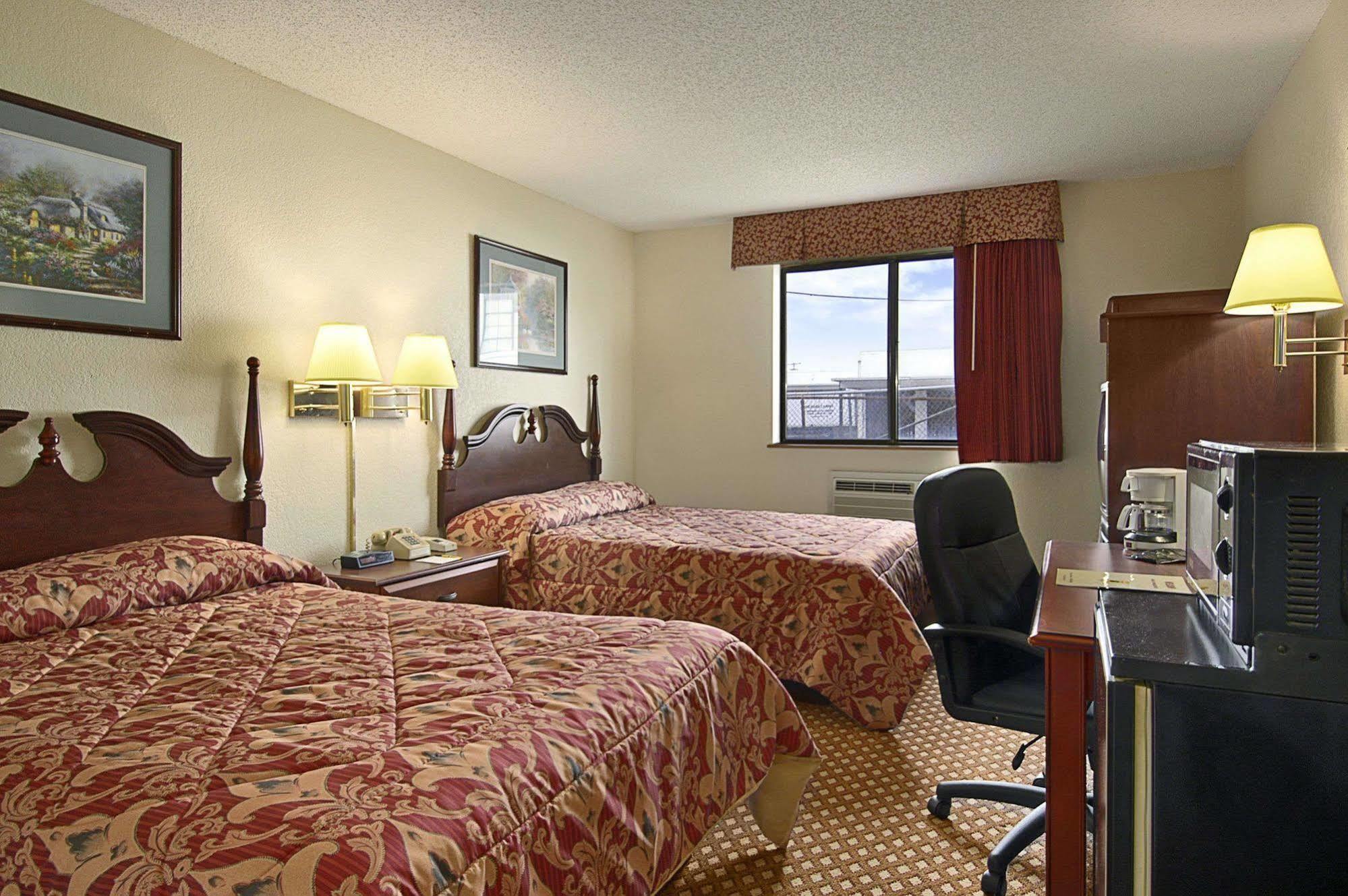 Comfort Inn Detroit - Troy Clawson Eksteriør billede